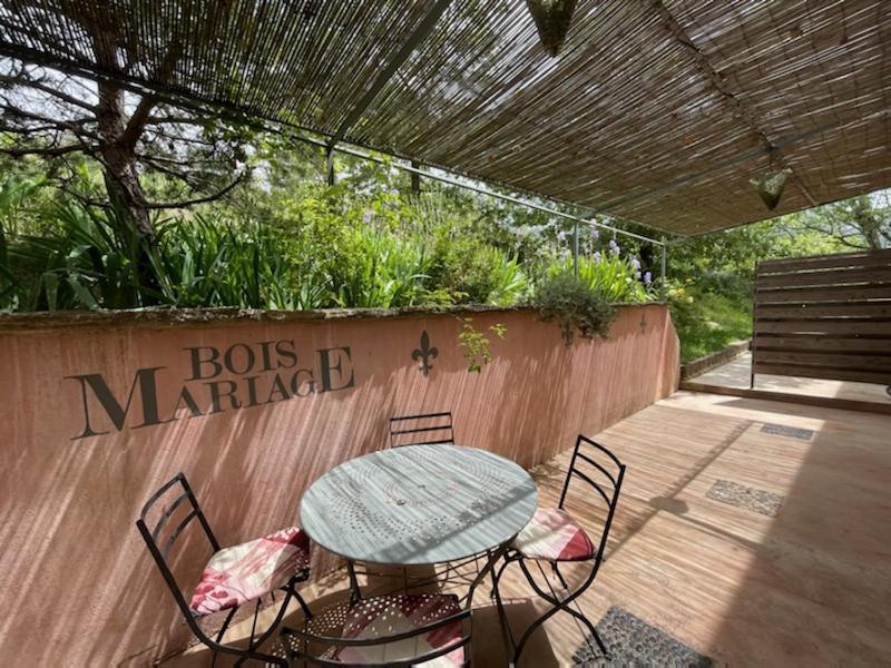 Gite "Bois-Mariage" Mollans-sur-Ouvèze Kültér fotó