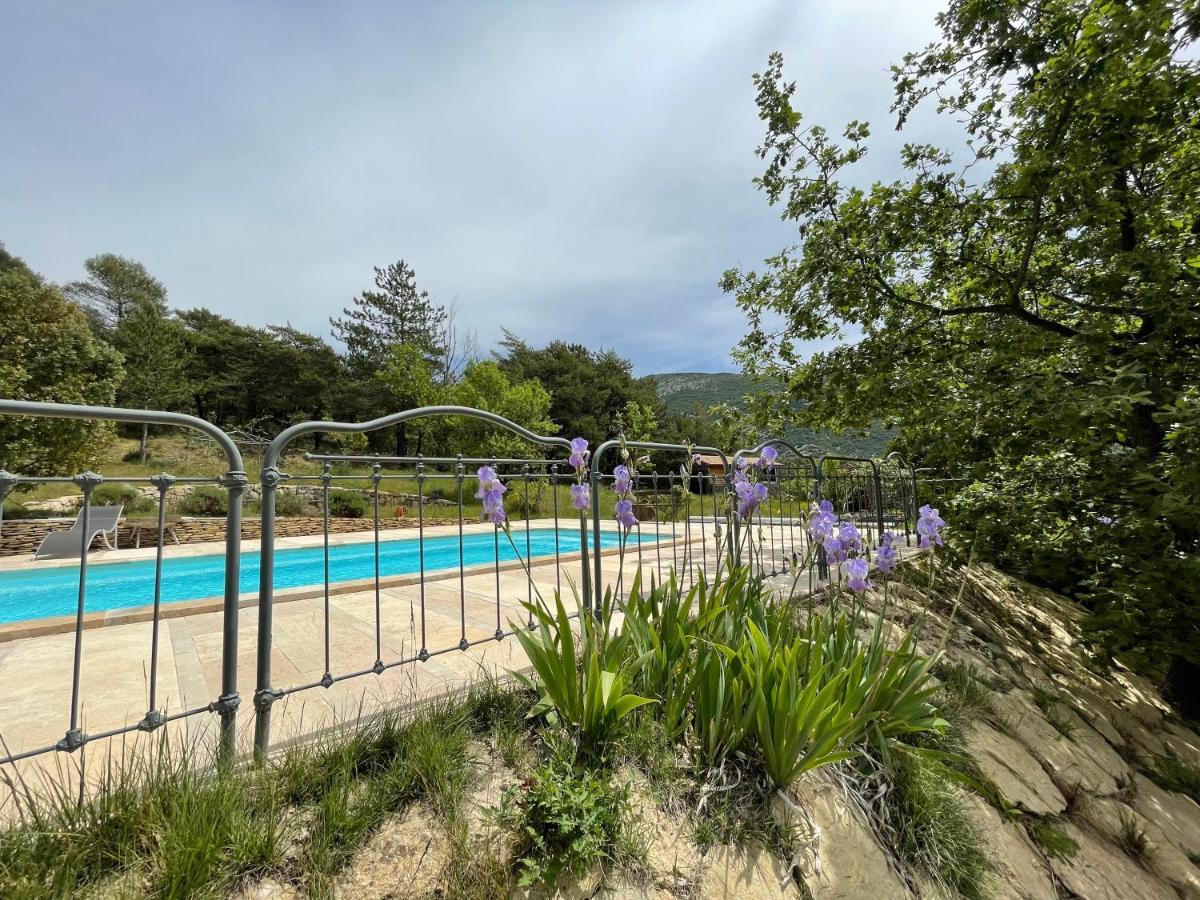 Gite "Bois-Mariage" Mollans-sur-Ouvèze Kültér fotó